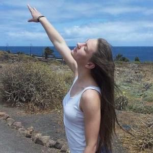 Meet your Posher, Paula