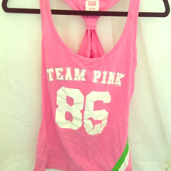 VS PINK TANK