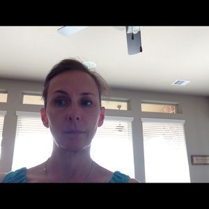 Meet your Posher, Carolyn