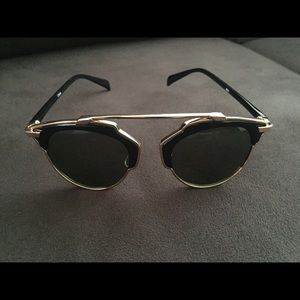 "So Real" style sunglasses 😎