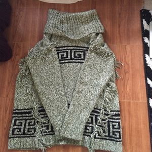 Green sweater ❄️BLOWOUT SALE❄️