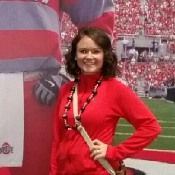 Meet your Posher, Ashley - Picture 1 of 1