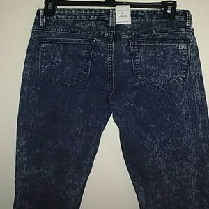 Bebe Jeans sz 28 Mid rise skinny NEW W TAGS
