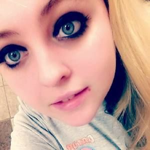 Meet your Posher, Ashlee