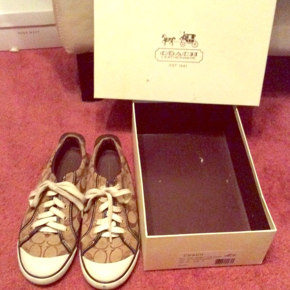 Coach tennis shoes