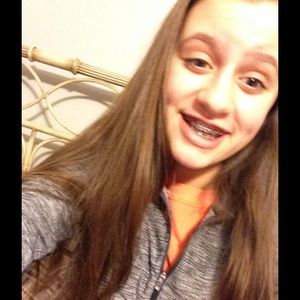 Meet your Posher, Lily