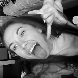 Meet your Posher, Alyssa