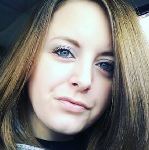 Meet your Posher, Dawniece