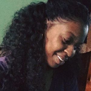 Meet your Posher, Tiffany