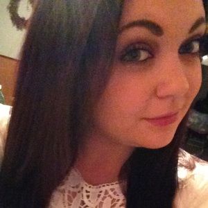 Meet your Posher, Jillian