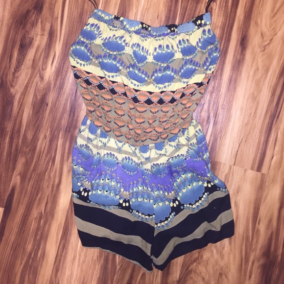 Romper - Picture 1 of 1
