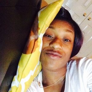 Meet your Posher, Allayneece