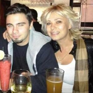 Meet your Posher, Mojgan