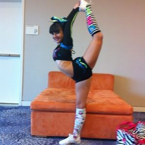 Meet your Posher, Mia