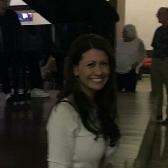 Meet your Posher, Jessica - Picture 1 of 1