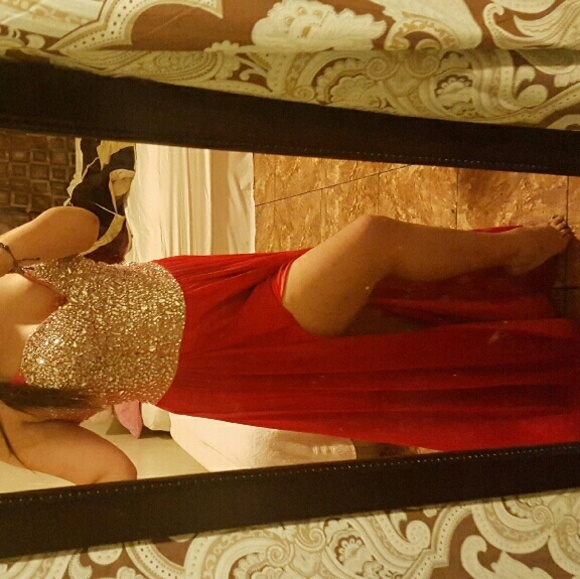 Red Prom dress - Picture 1 of 1