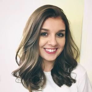 Meet your Posher, Adrianna