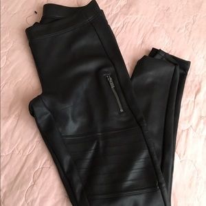 Leather Leggins
