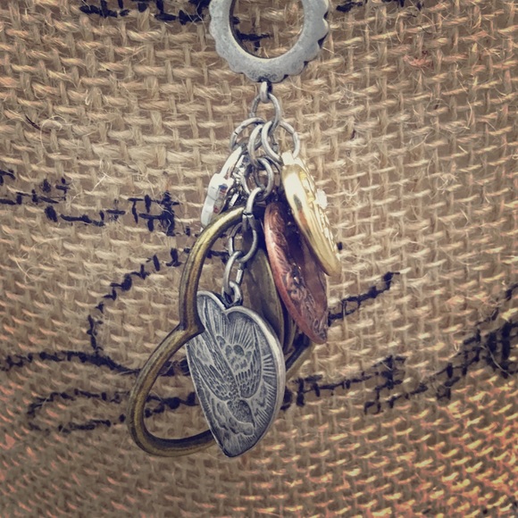 Multi-metal necklace