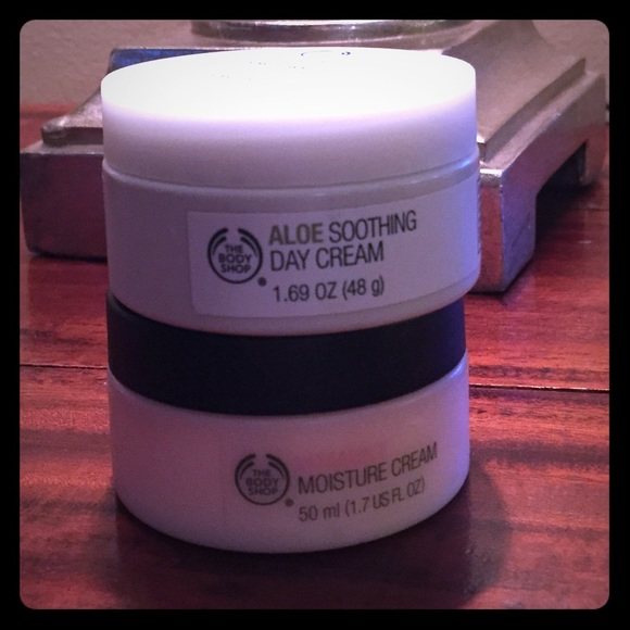 2 Body Shop face creams : aloe day and vitamin E