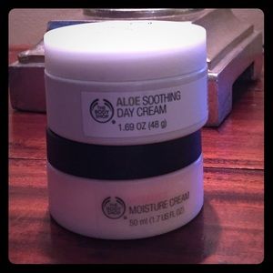 2 Body Shop face creams : aloe day and vitamin E