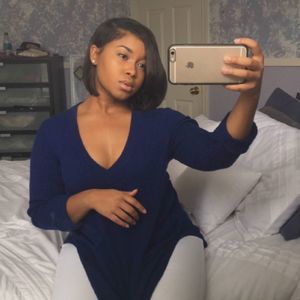 Meet your Posher, Jasmine