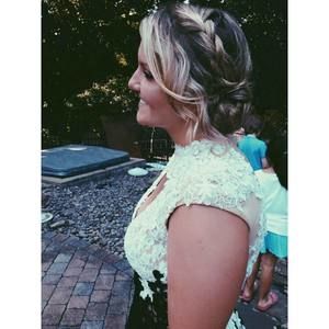 Meet your Posher, Delaney