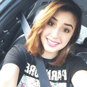 Meet your Posher, Sandy