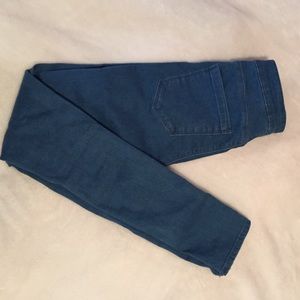 High waisted jeans