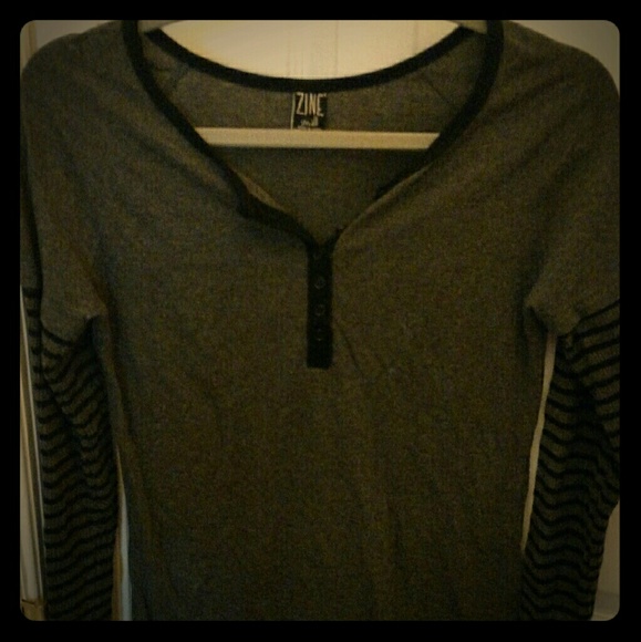 Long sleeve tee from Zumiez w/ thermal sleeves