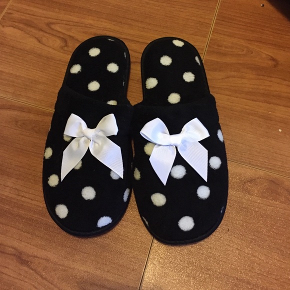 Polkadots white and black cute white bow 🎀