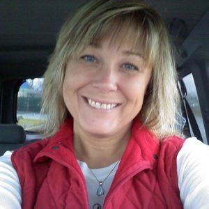 Meet your Posher, Traci