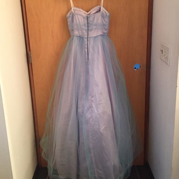 Fairytale dress - Picture 2 of 3