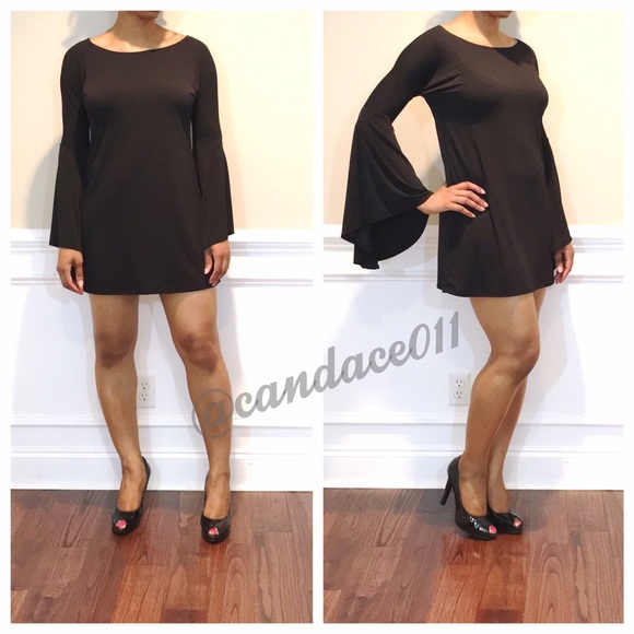 Bell Sleeved Mini Dress (Black) - Picture 2 of 4