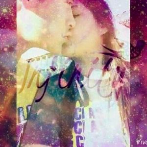 Meet your Posher, Abigail