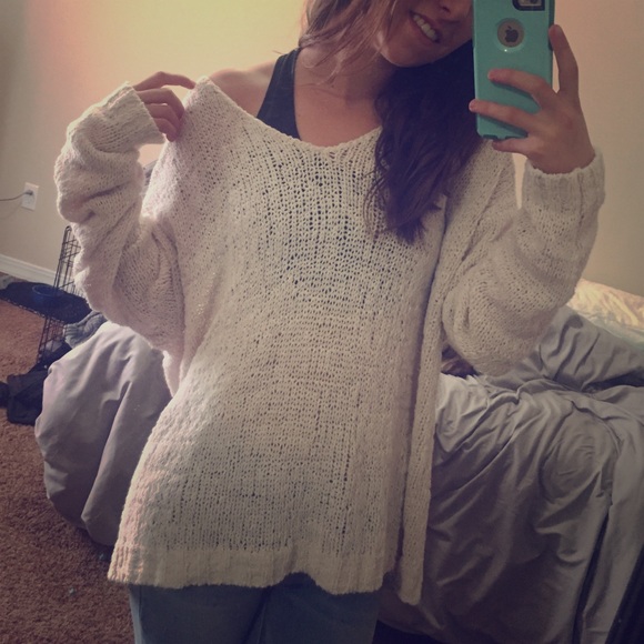 Baggy AEO sweater