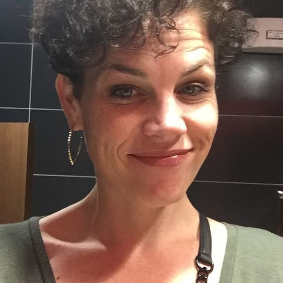 Meet your Posher, Monique - Picture 1 of 1