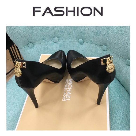 Michael Kors Shoes - Michael Kors Sky High Pumps w/Gold Hardware Log