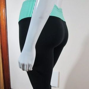 Lululemon cropped leggings w drawcord