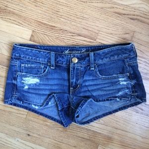 American Eagle AEO Distressed Denim shorts sz 6