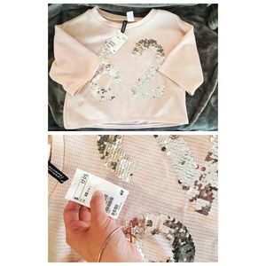 Crop light Sweater // top