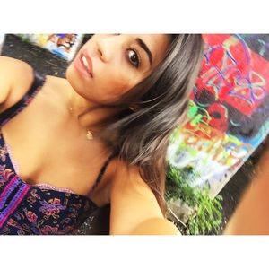 Meet your Posher, Agustina