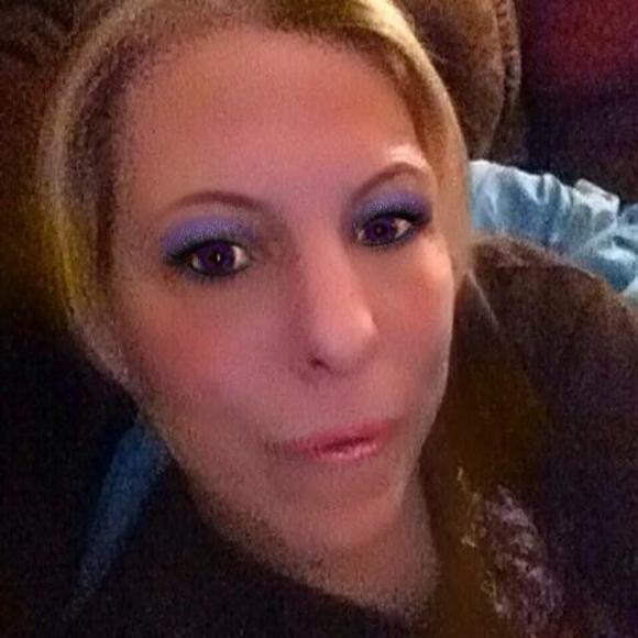 Meet your Posher, Melisa