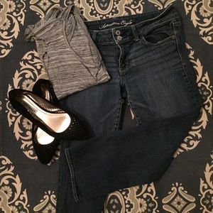 💋American Eagle Artist Jeans💋 Medium Wash