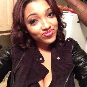 Meet your Posher, Victoria