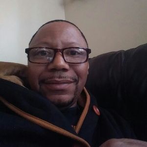 Meet your Posher, Damon