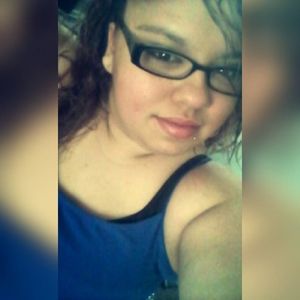 Meet your Posher, Denisha