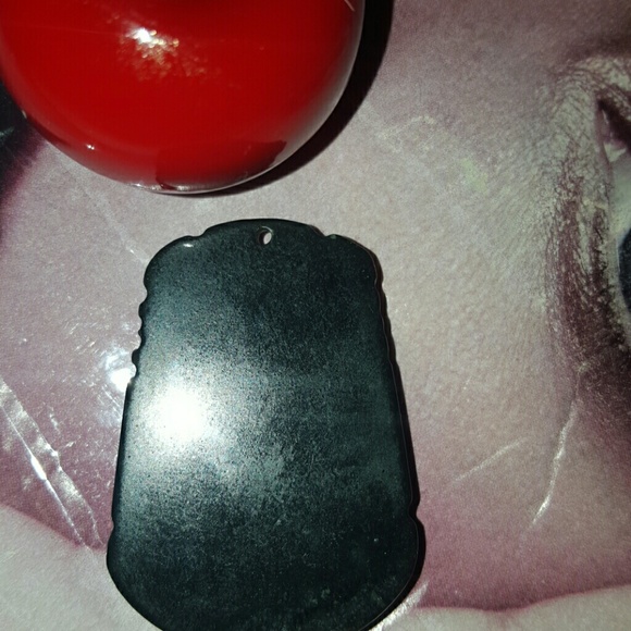 Hand carved year of THE SNAKE obsidian blk pndnt - Picture 3 of 3
