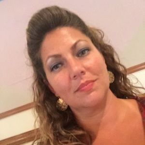 Meet your Posher, Beth