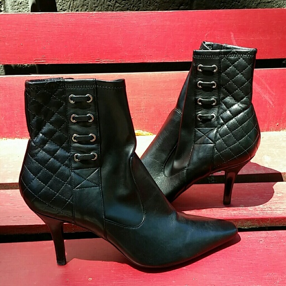 Guess by Marciano Shoes - NWOT Guess by Marciano heeled ankle boots Size 9